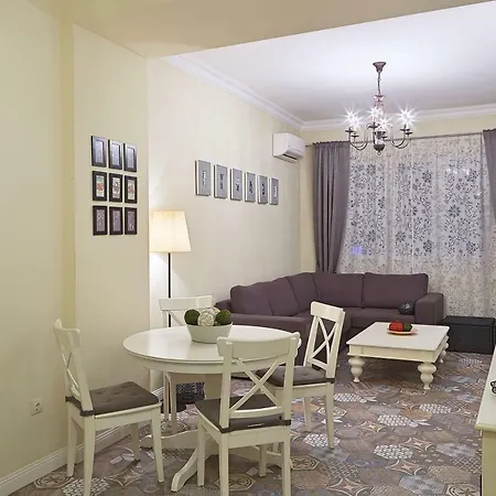 Apartment Baratero City Corner
