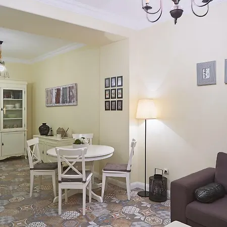 Apartment Baratero City Corner